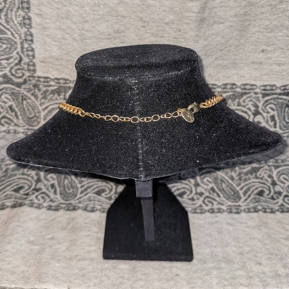 ICING Pink Glitter Tear Drop Faux Jewel Necklace - Picture 4 of 6